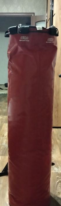 Боксерська груша sko sportko у новому стані  з  настіним крпленямі