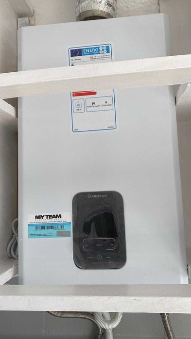 Esquentador a gás ventilado ARISTON NEXT EVO X OFT 12L Novo