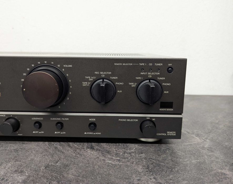 Стерео підсилювач Technics SU VX720. 2x 70 Watt.