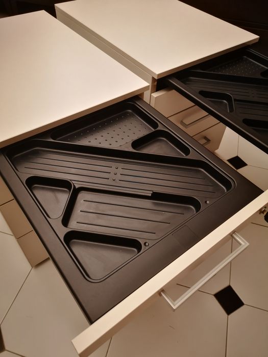 Kontenerek biurowy pod biurko na dokumenty kontener szafka warsztatowa