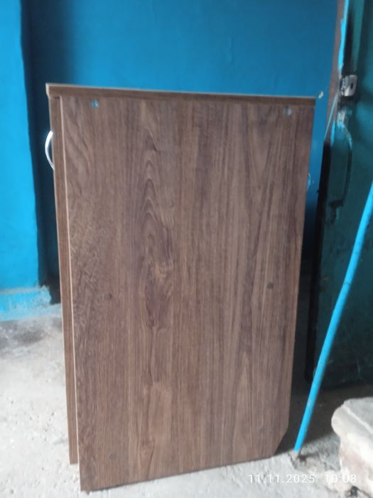 Продам Тумбочку ,