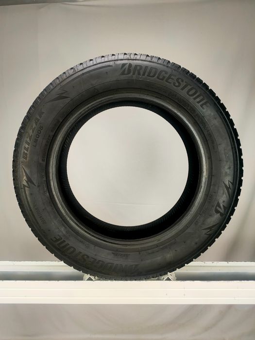 Opony 215/65R17 zima 215/65/17 BRIDGESTONE (4x4/SUV) OO13197