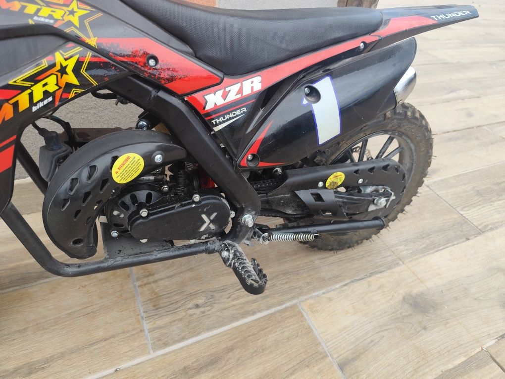 Vendo pitbike criança
