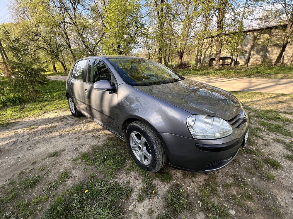 Volkswagen Golf 2005