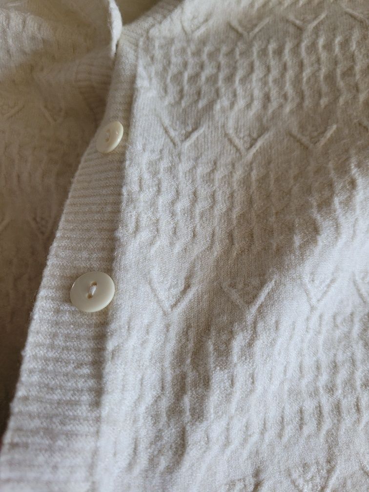 Kremowa kamizelka oversize warkocze vintage