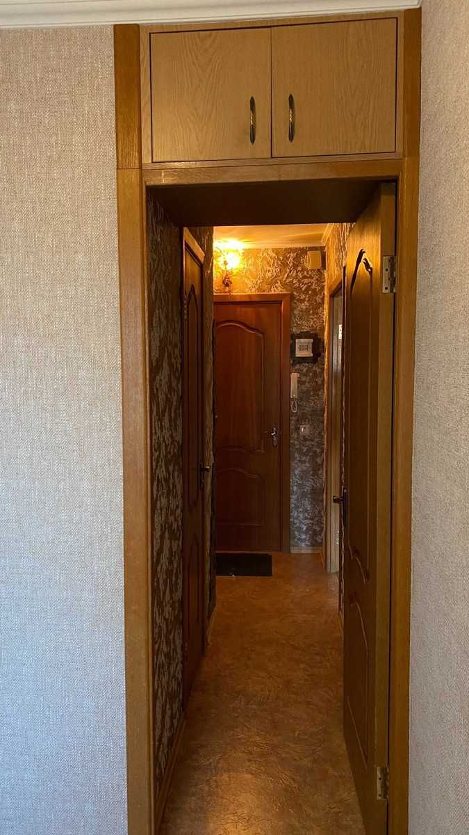 Продаж 1к квартири. Вул Бакинська 37Б. Дорогожичі. Сирець.