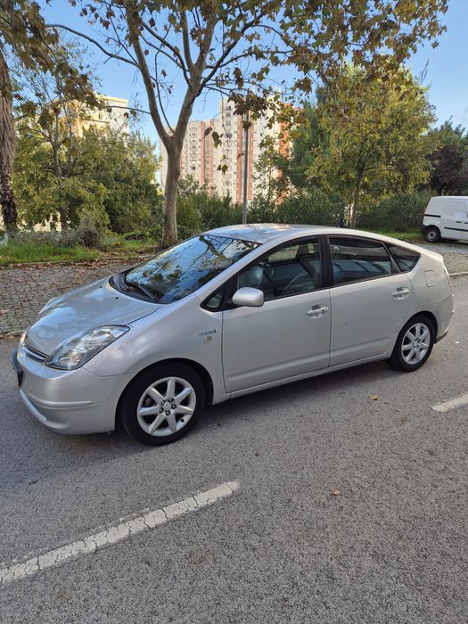 Toyota prius 1.5 vvt -i HÍBRIDO 2007