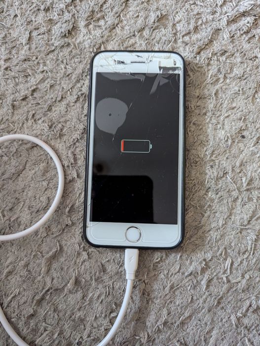 iPhone 6s uszkodzony ekran