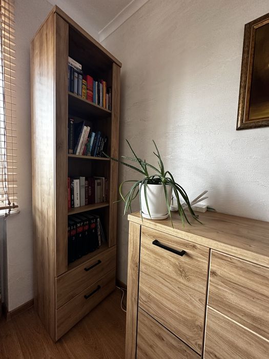Zestaw 2 witryny + komoda JAK NOWE