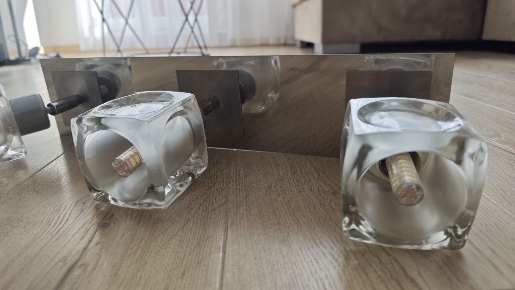 Żyrandol 3 x led