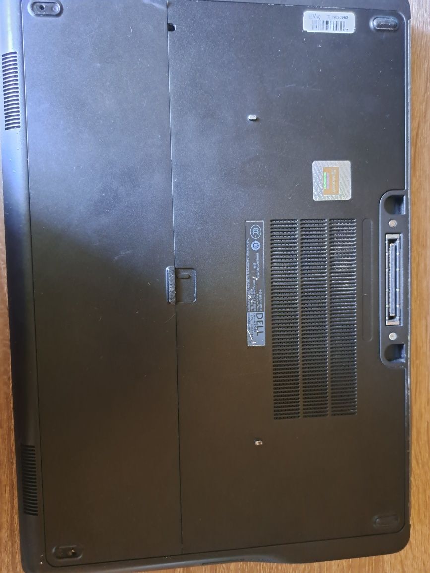 Dell latitude e7440