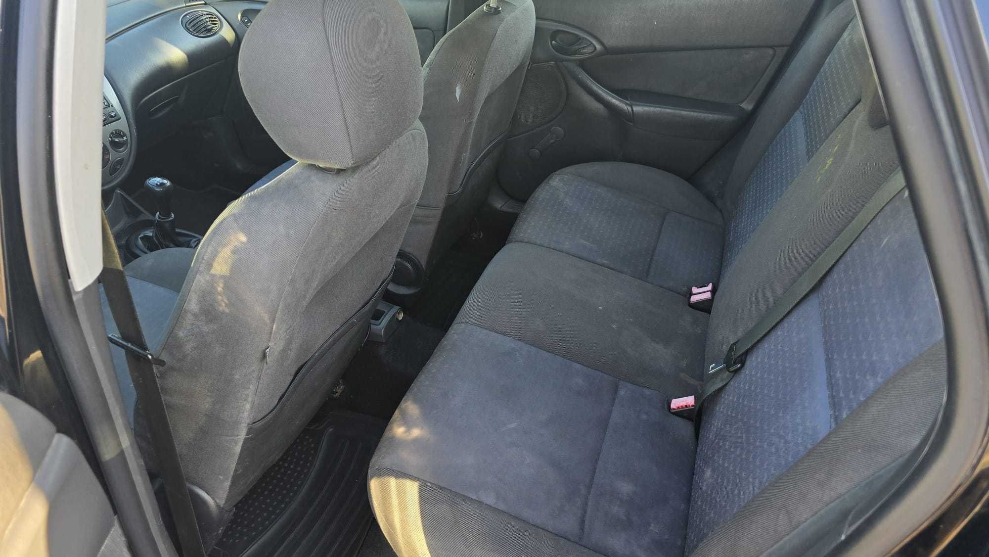 Ford Focus SW 1.4 gasolina 2005