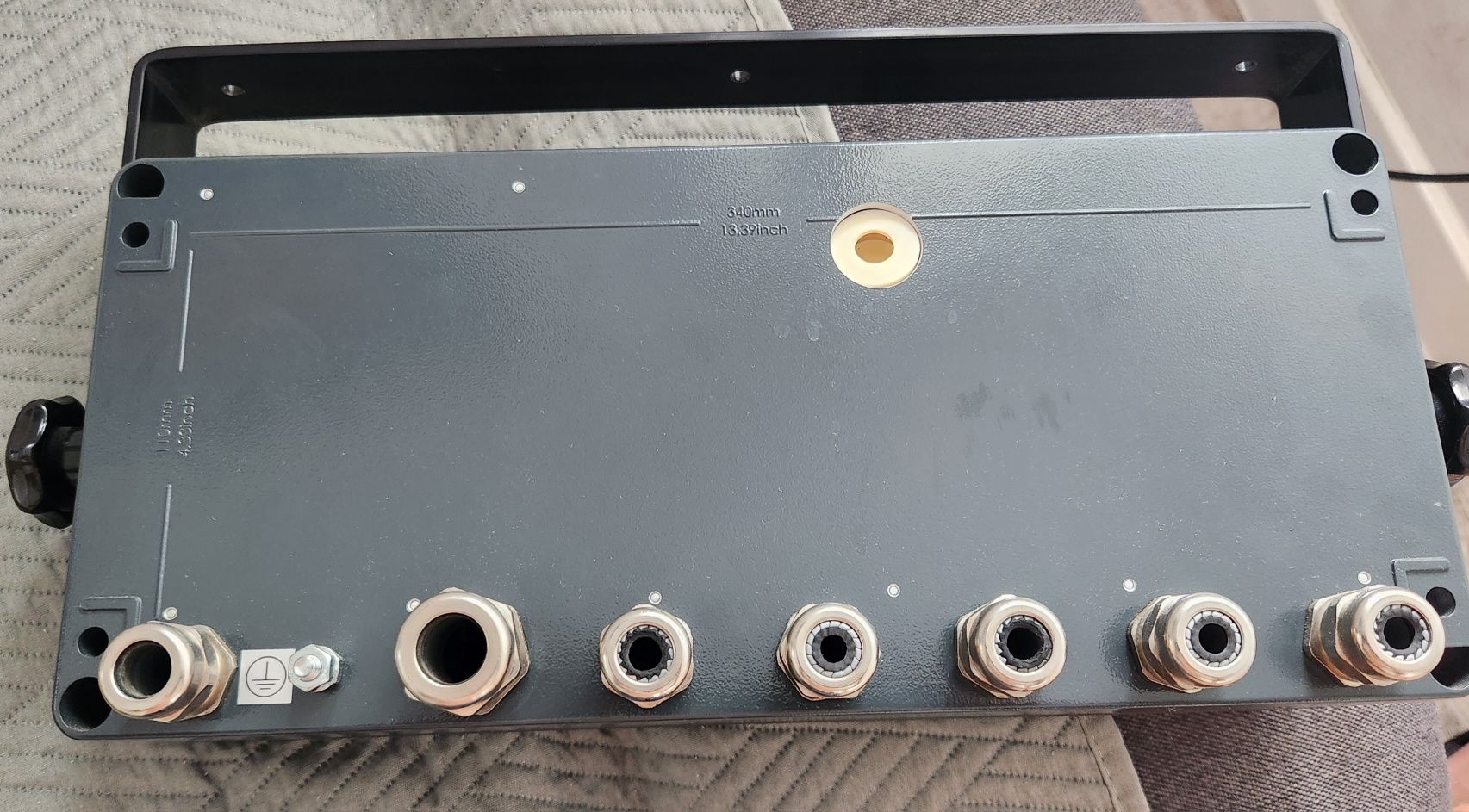 Autopilot śródlądowy EBF-4-095 na gwarancji.