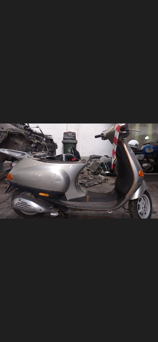 Peças modelo Vespa ET4