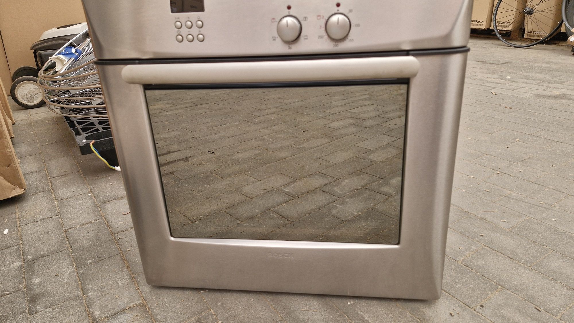 Piekarnik elektryczny Bosch hbt294 pod zabudowę.