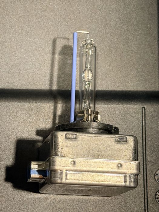 Żarowka Xenon OSRAM D8S 66548