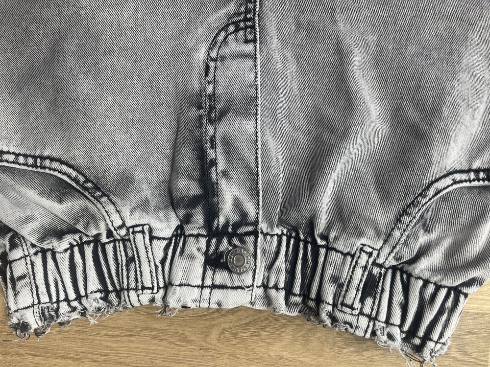 Spodenki jeansowe HM