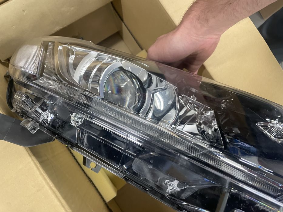 Фара права Outlander 3 (GF) 8301C854