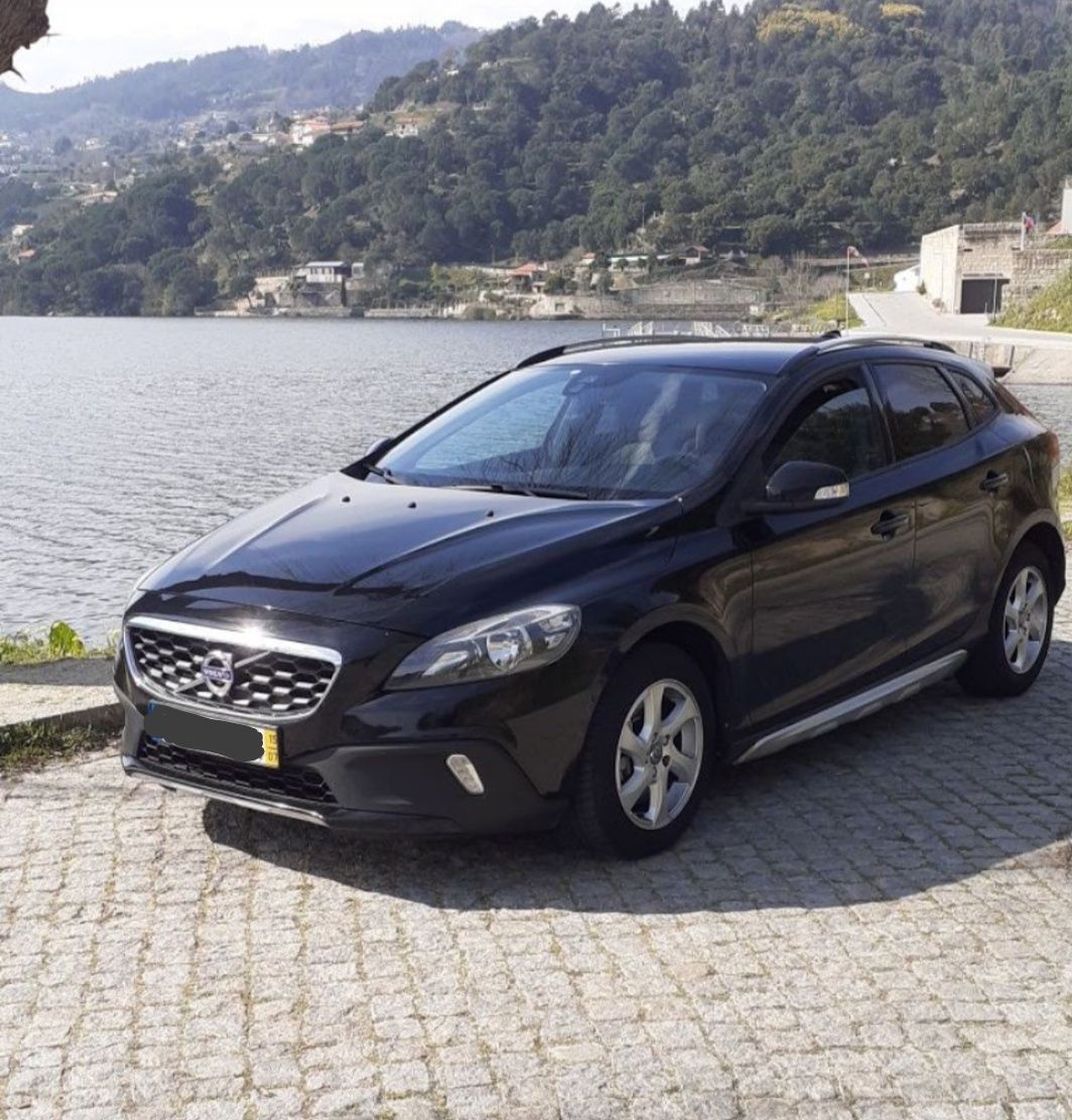 Volvo v40 crosscoutry 2.0cc