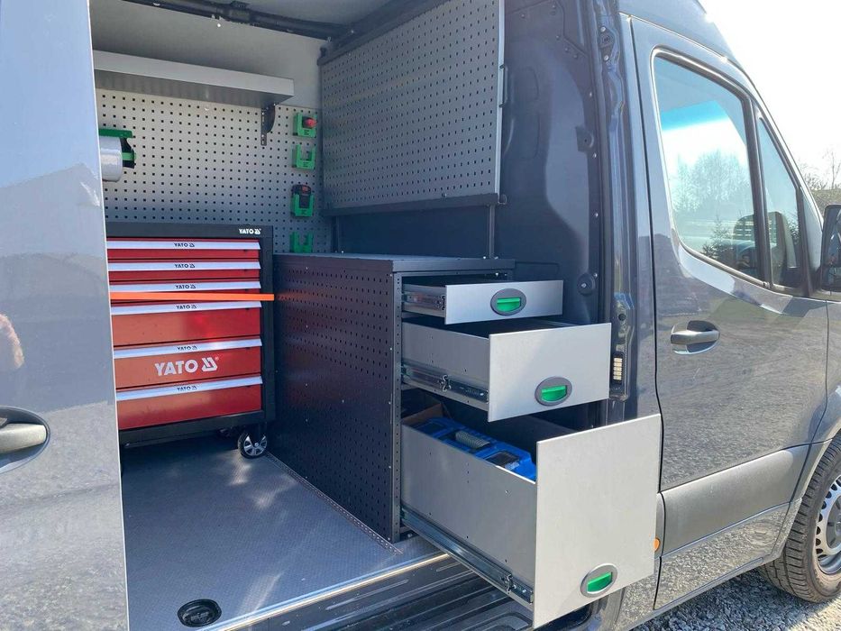 Zabudowa serwisowa warsztatowa regały bus szafki Master Ducato Crafter