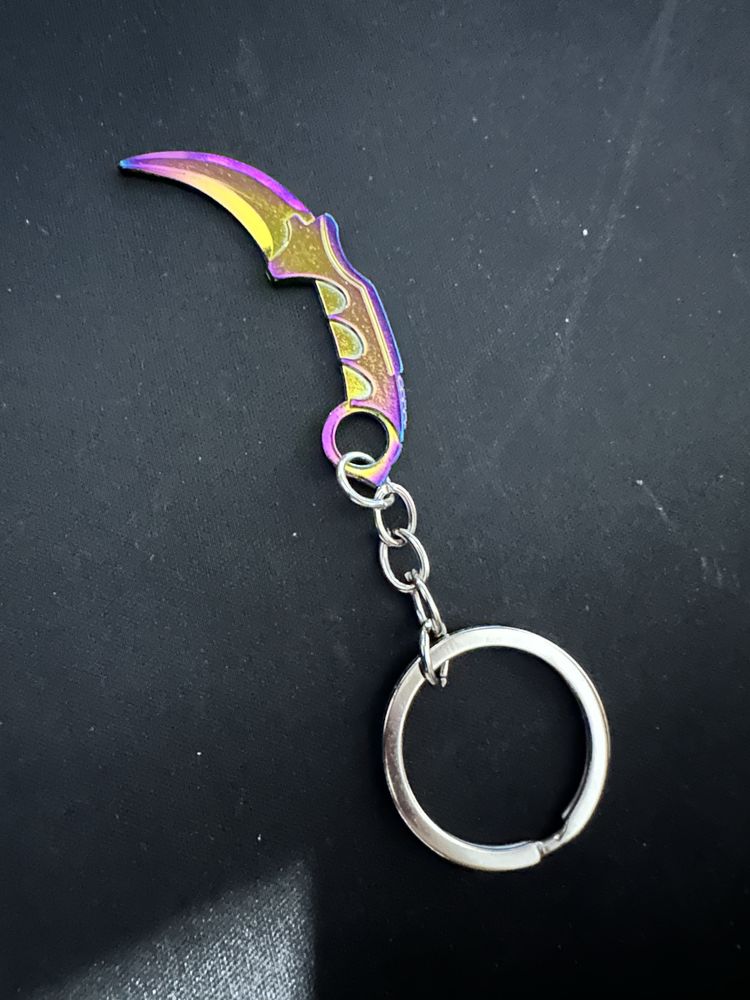 Brelok do kluczy karambit CS GO gradient nóż