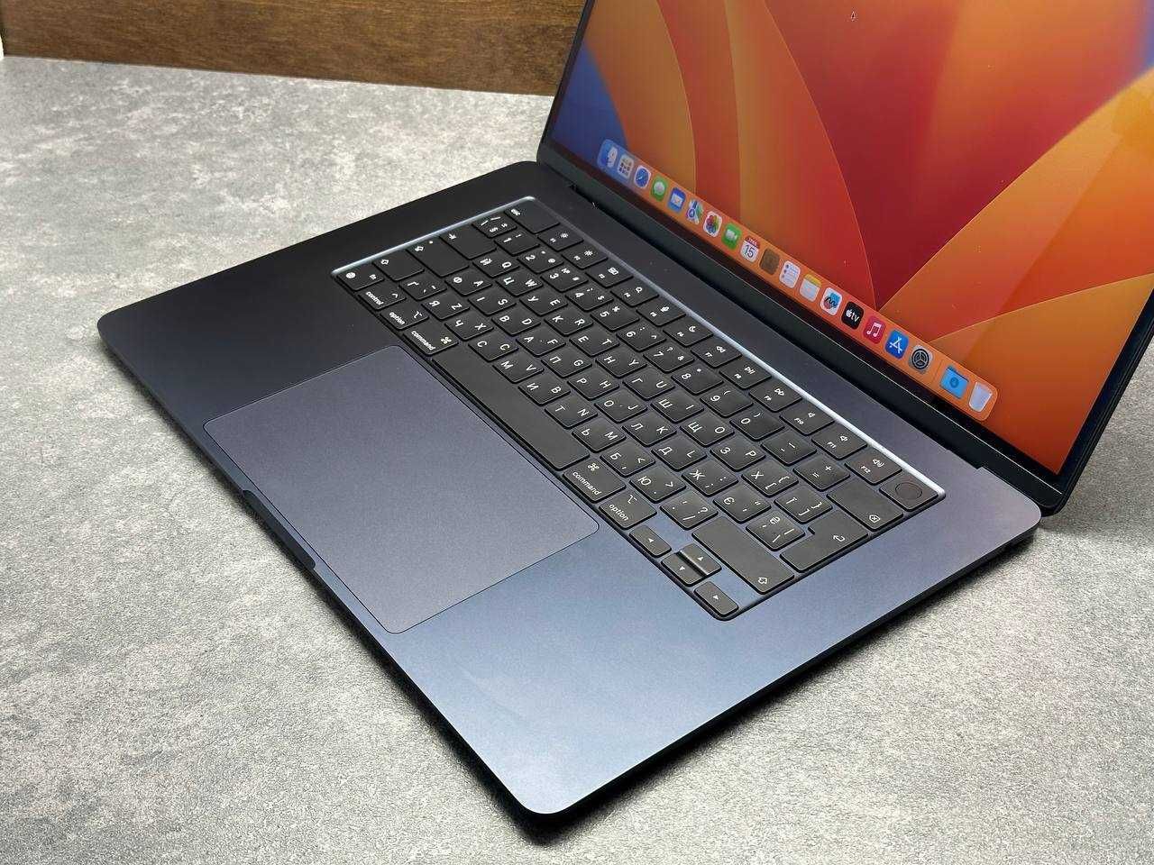 Macbook Air 15 2022 M2 256Gb 8Gb 26 циклів Гарантія/Магаз/#5163