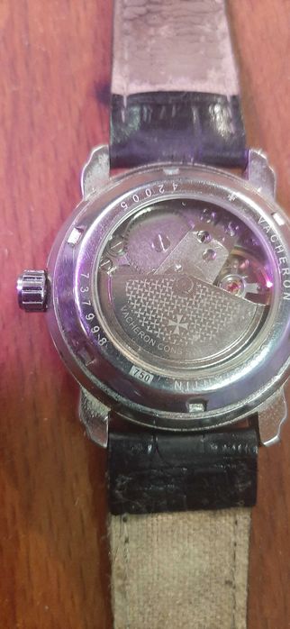 часы наручные кварцевые и механика