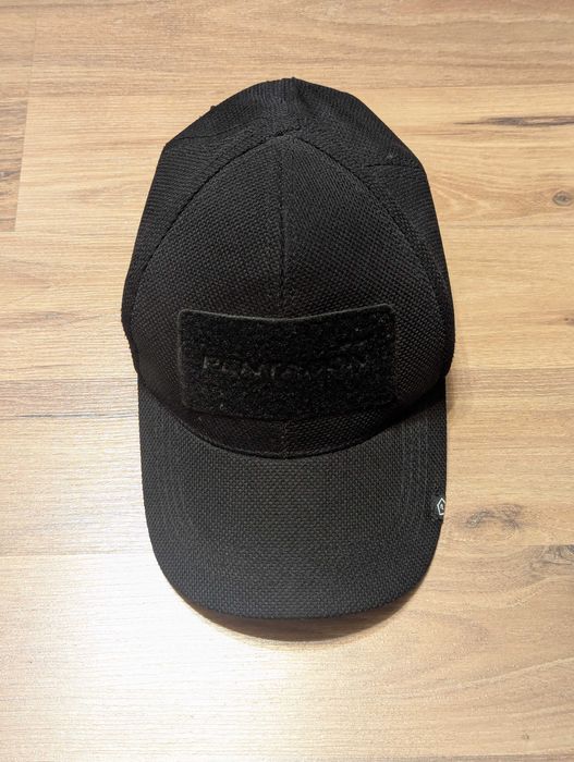 Czapka z daszkiem Pentagon czarna