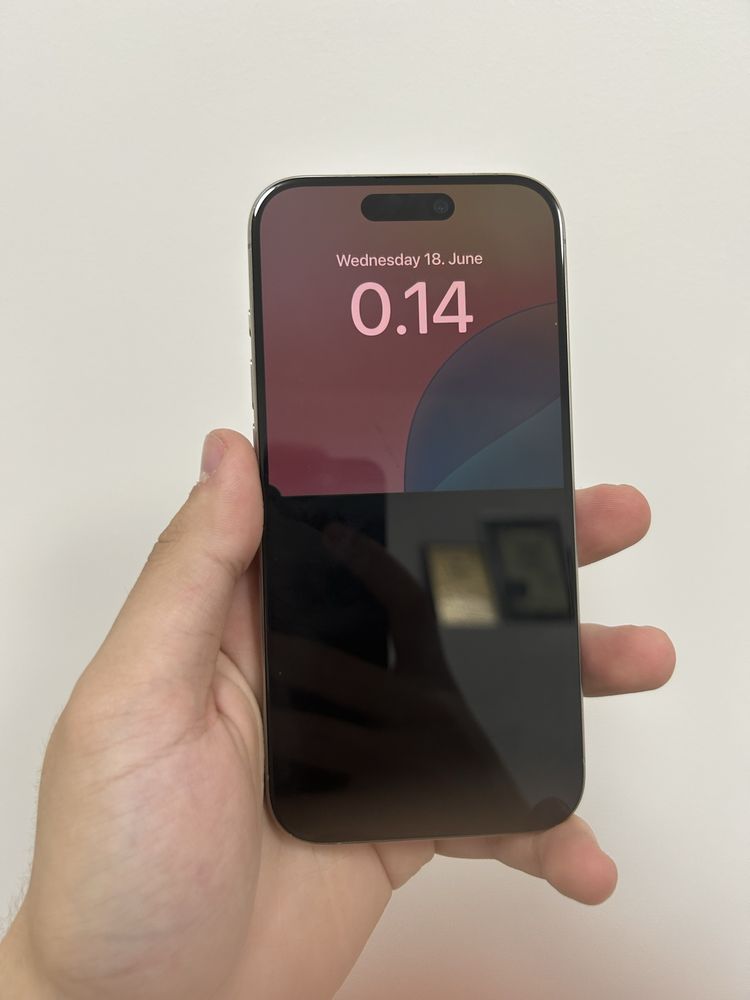 Вживаний Apple iPhone 15 Pro 128Gb. ( Natural Titanium )