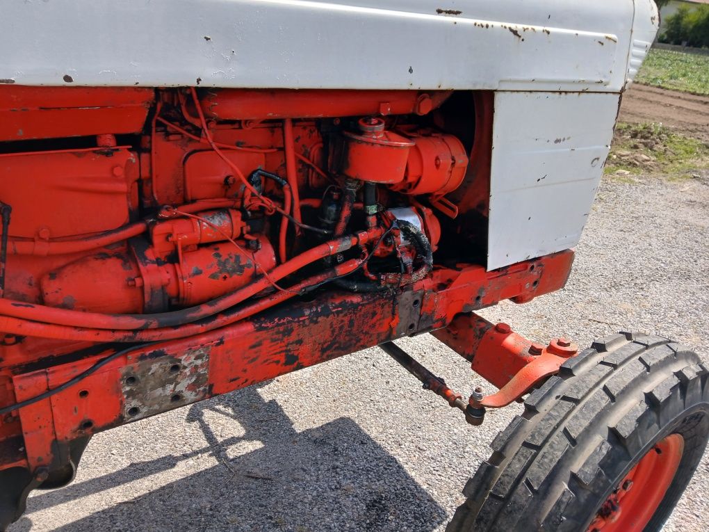 Trator agrícola David brown 990