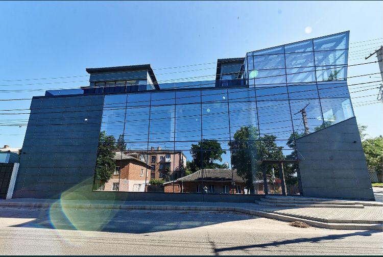 Оренда комерційноі нерухомості у центрі Кропивницького