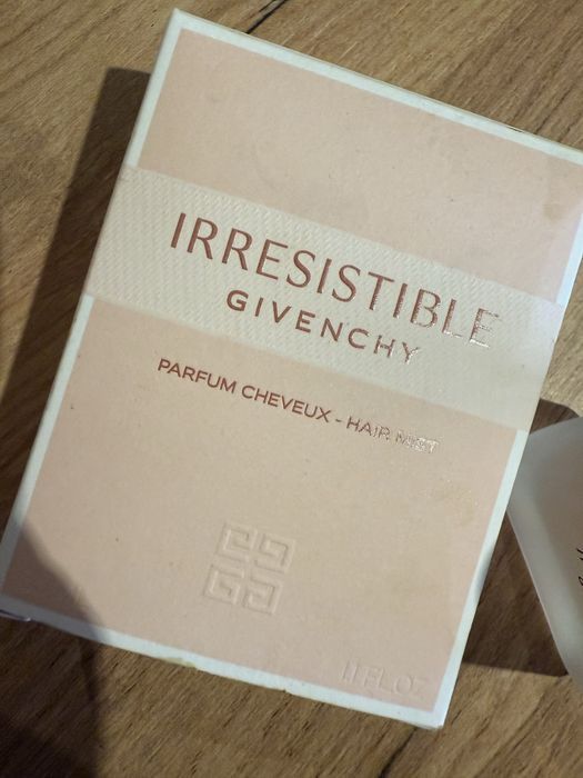 Zapach do wlosow Givenchy Irresistible 35ml