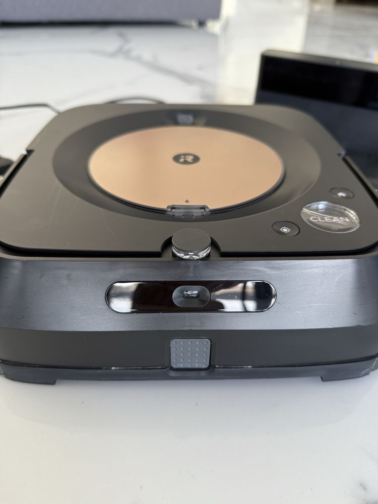 Robot sprzątający IROBOT Braava Jet