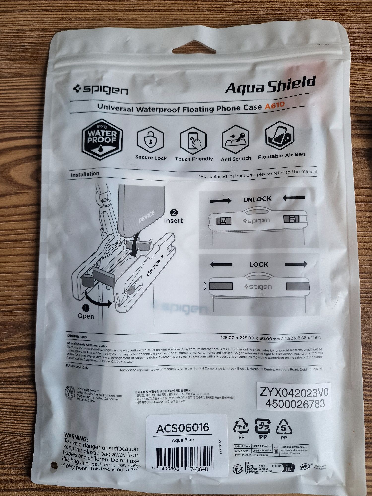 Etui wodoszczelne Spigen A610 Aqua Shield