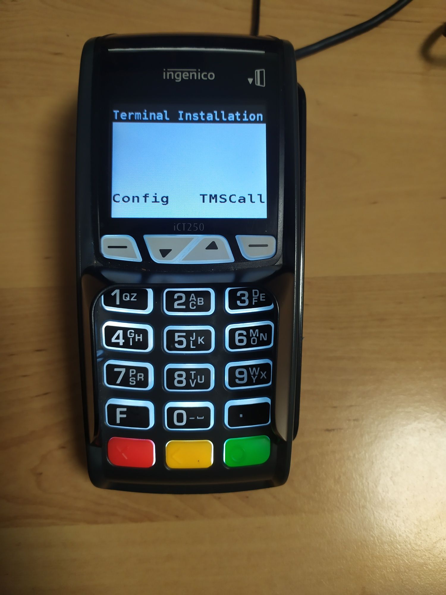Terminal płatniczy Ingenico ICT 250 + pinpad IPP 350