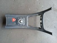 Ramka tunelu środkowego Renault Laguna II