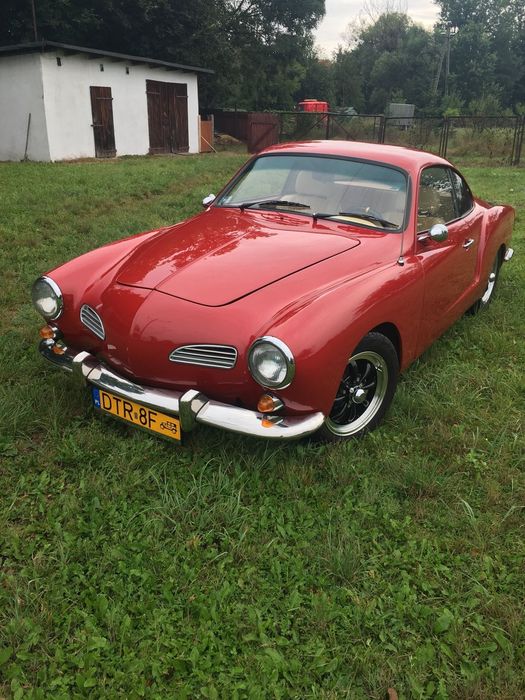 Volkswagen Karmann Ghia