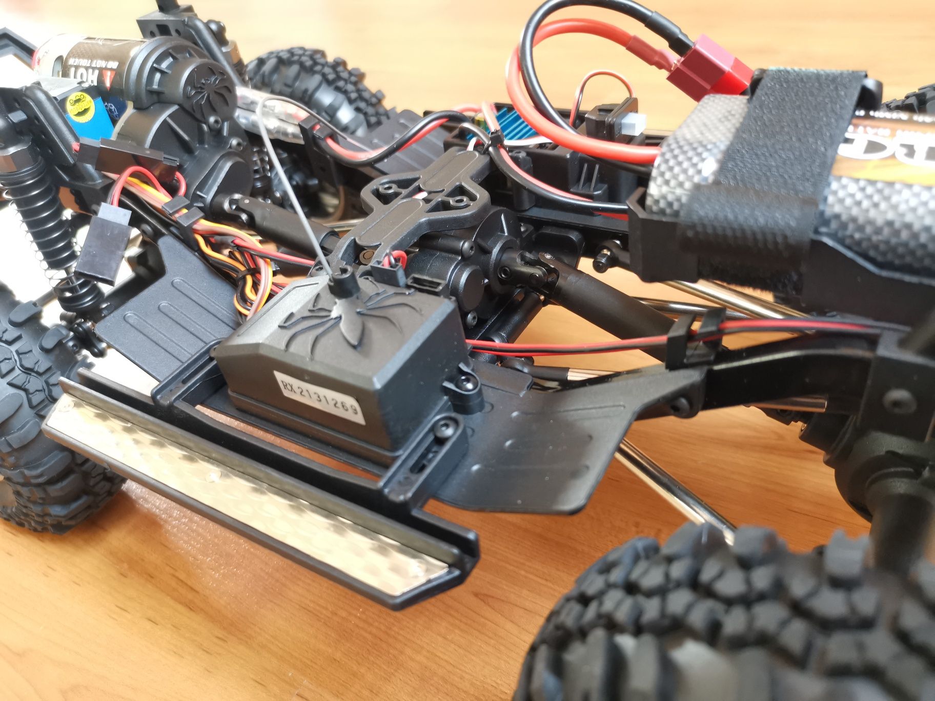 Carro telecomandado RC Jipe Rock Crawler RGT EX86010CJ 1:10 2.4G 4x4