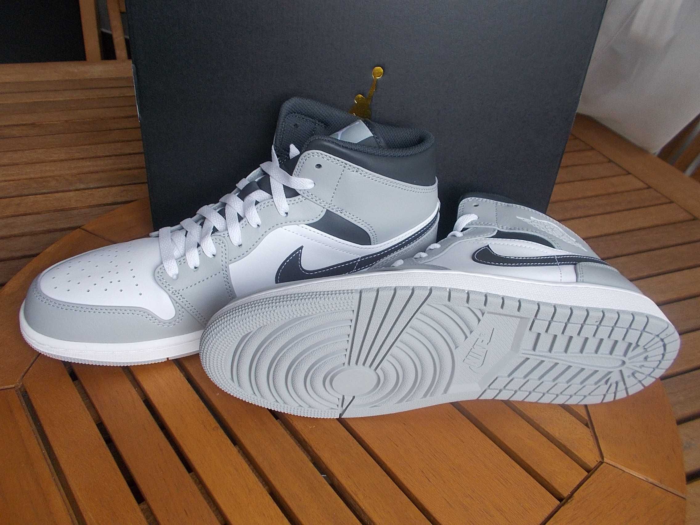 (r Eur 44,5) Nike Jordan 1 Mid Light Smoke Grey Anthracite 554724,-078