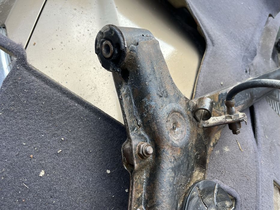 Балка задня Део Нексія n100 n150 ціла не гнила не варена рівна