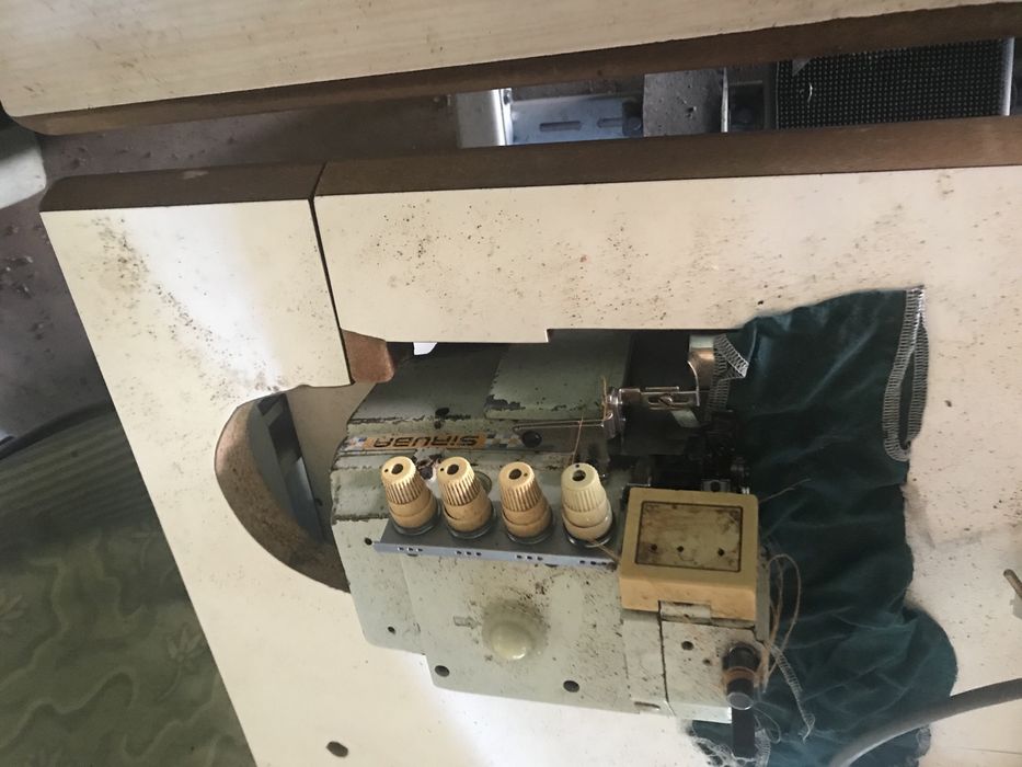 Maquina de costura