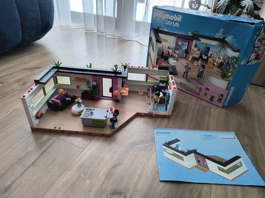 Sprzedam bungalow dla gości playmobil 5586