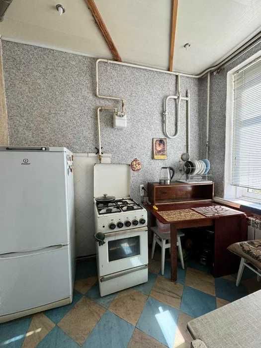 Продам 2к квартиру сталинка ХТЗ Индустриальная Сертификат Библика