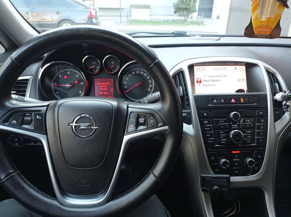 Opel Astra j 2011р. 1.7 Diesel