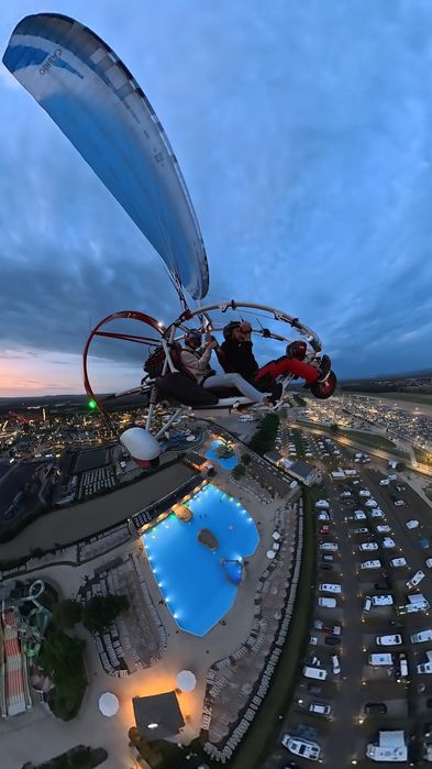 Voucher Fly4fun.pl -Lot widokowy motoparalotnią, 30 min.