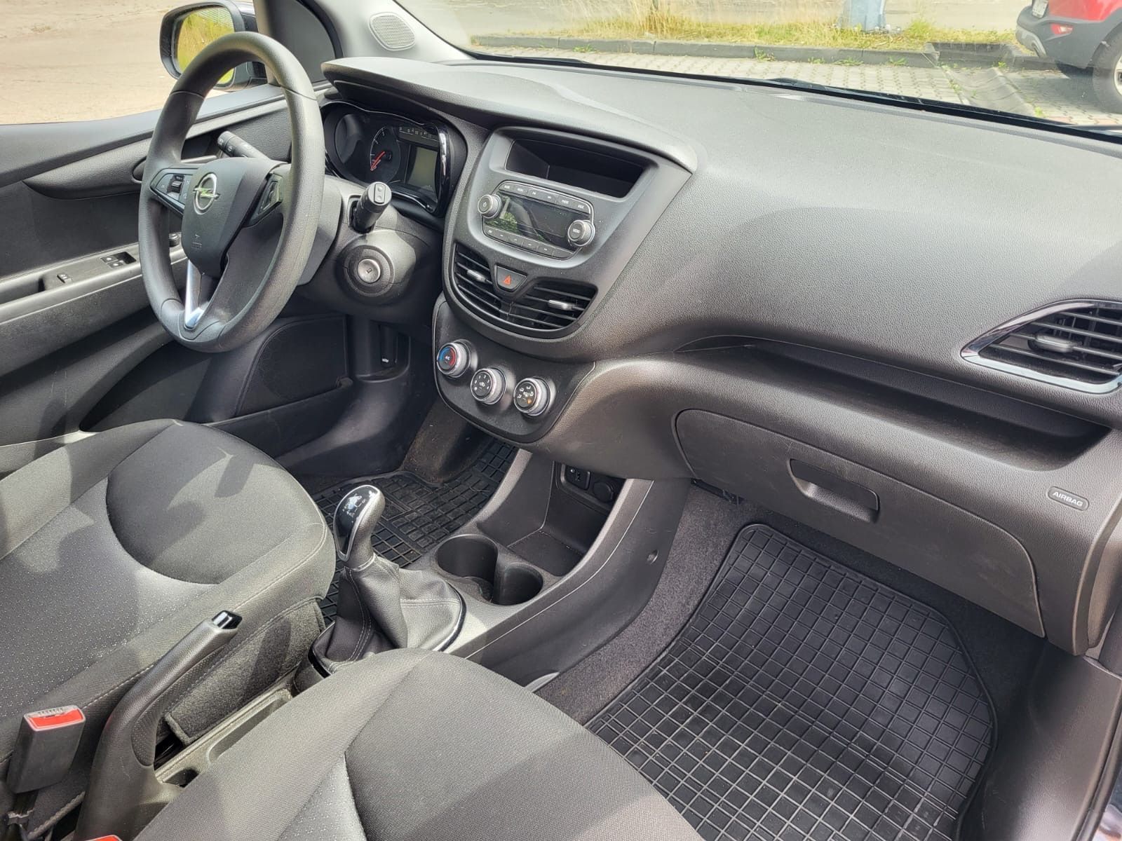 Opel Karl Niski przebieg bardzo uszanowany