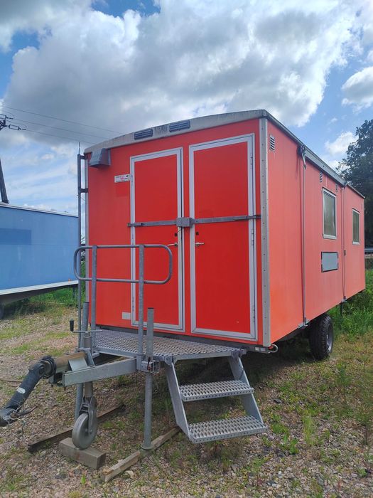 Pawilon mobilny przyczepa socjal pracownicza barakowóz biuro budowa WC