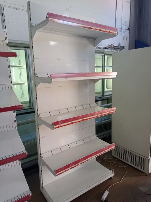 СТЕЛАЖИ торговые .