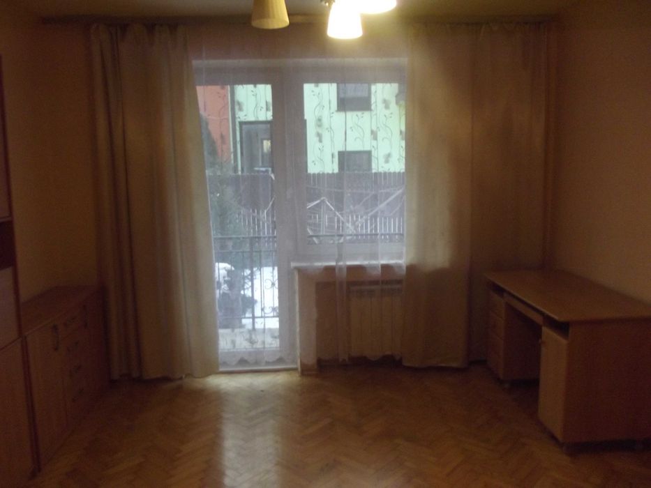 Pokój do wynajęcia w centrum Nowego Targu.