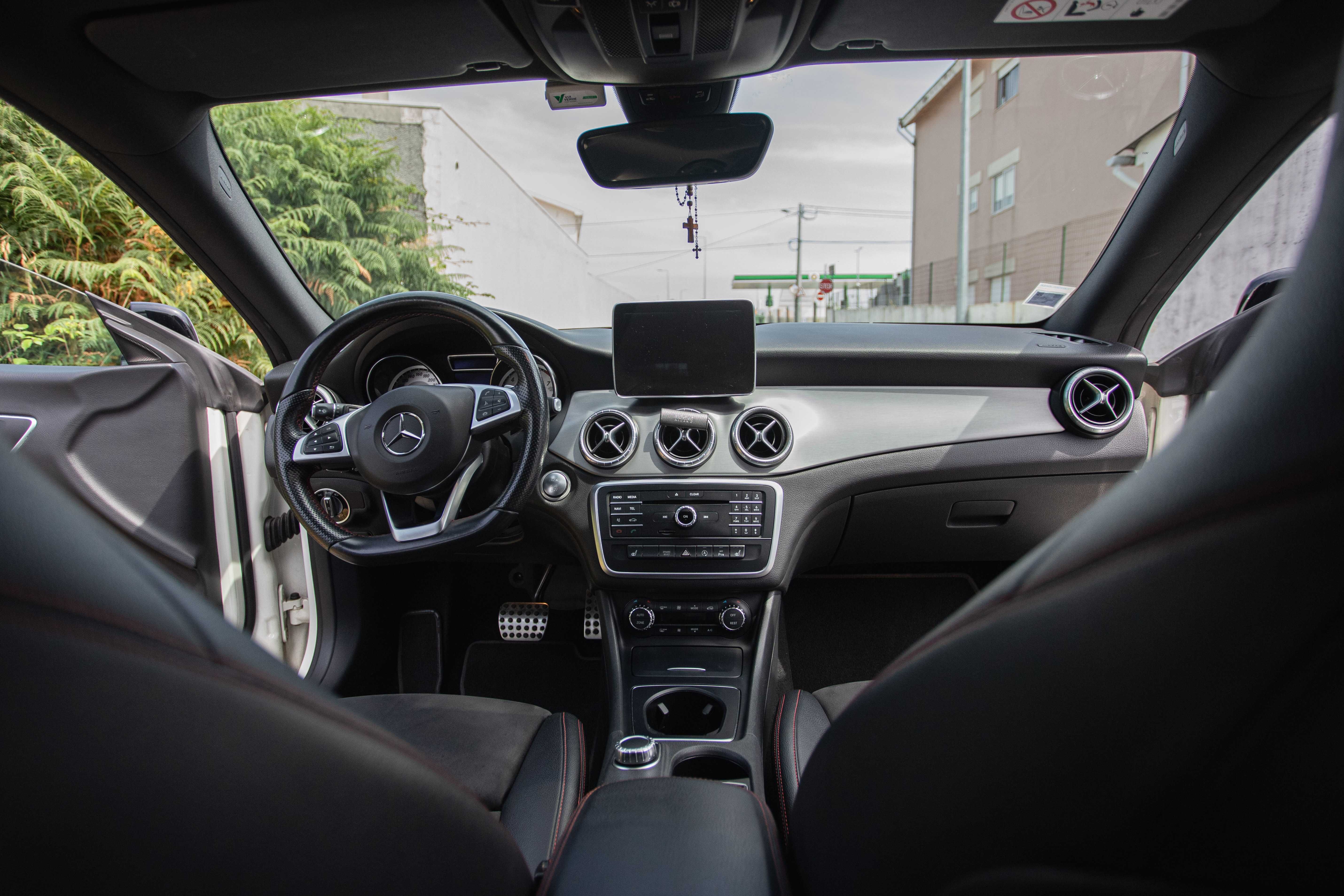 Mercedes Benz CLA 200 AMG 1.6 TSI  nacional, full extras